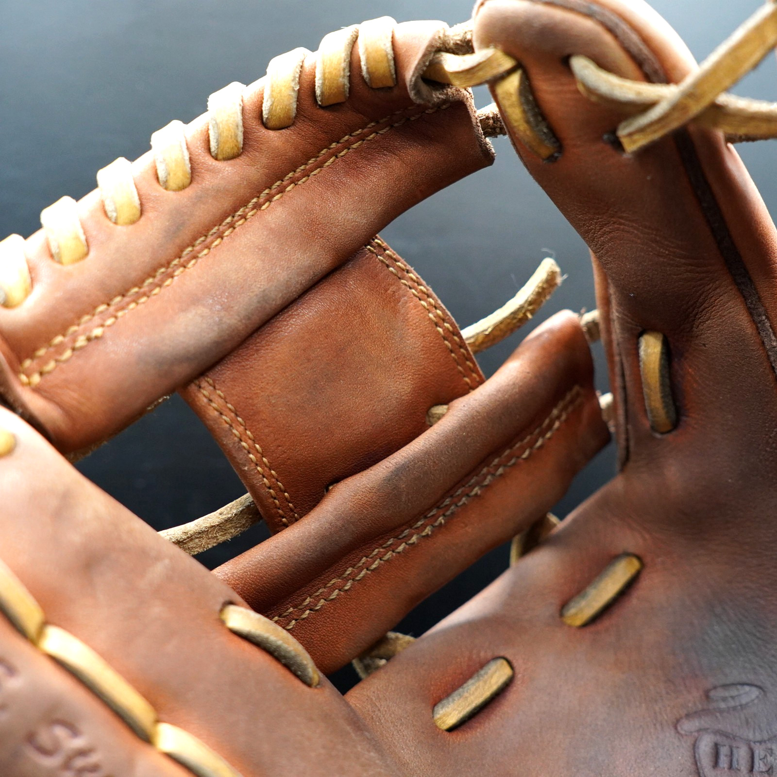 Rawlings JAPAN HOH Heart of the Hide 11.5 RHT All Positions Brown/Camel Glove