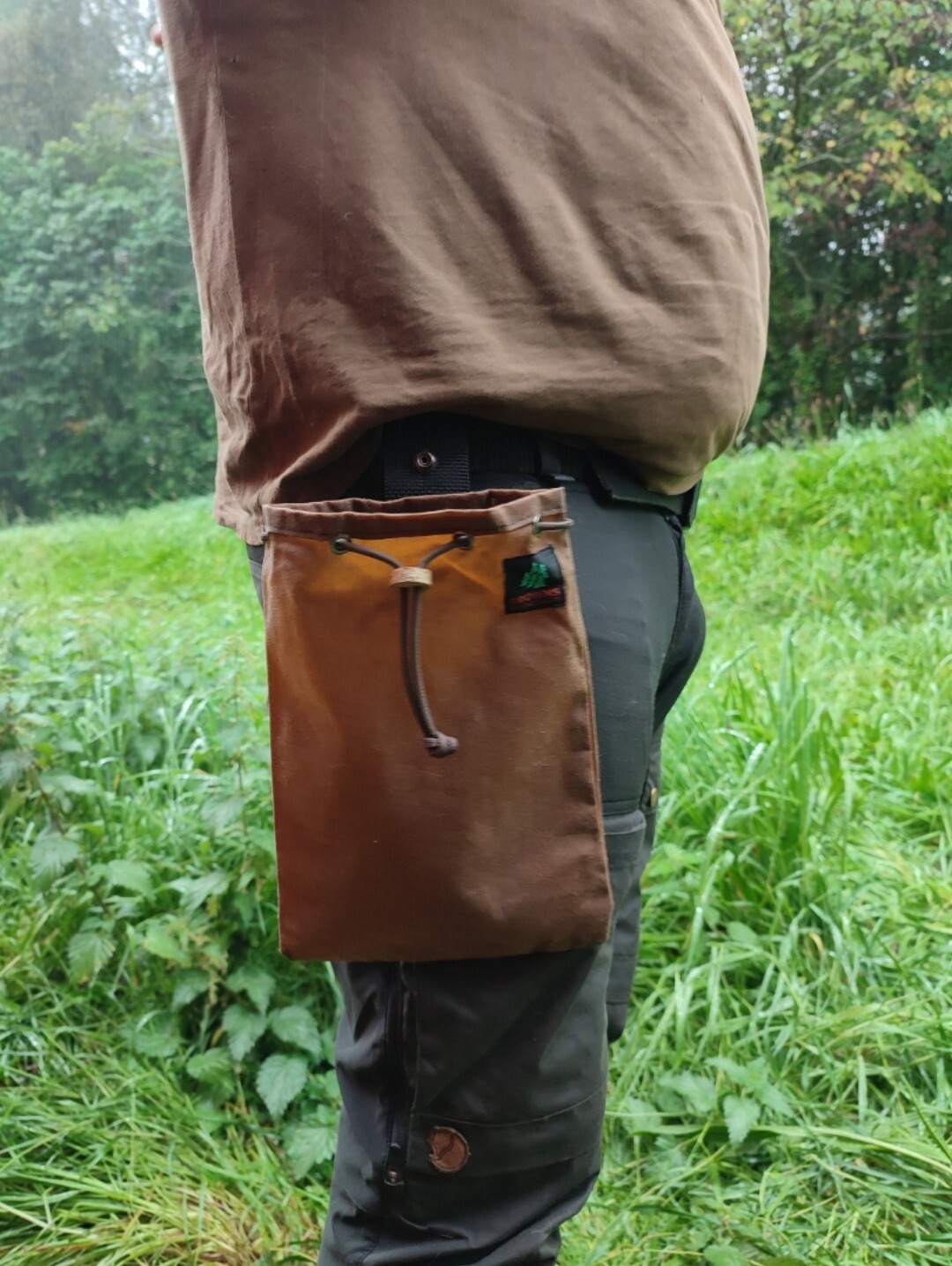 Browns Bushcraft Foraging Belt Pouch Waxed Canvas Belt Pouch
