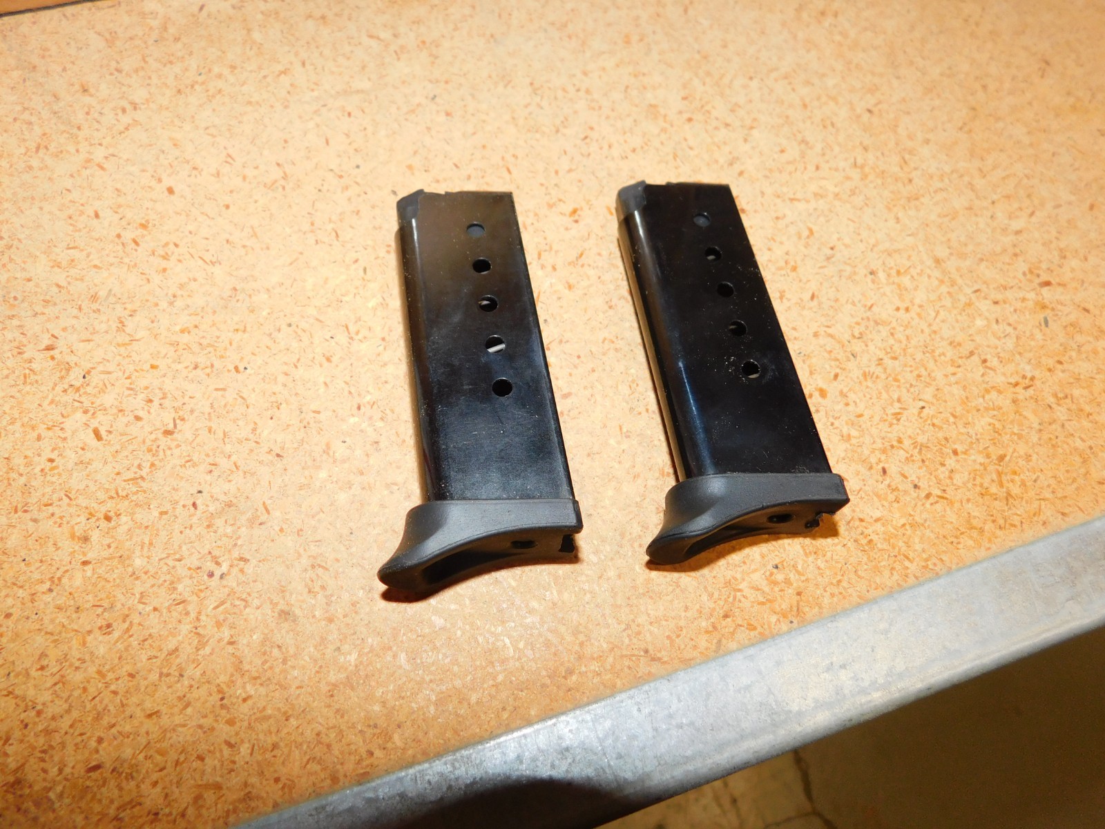 2 – 6rd Magazines for AMT Backup – .380acp (A163)