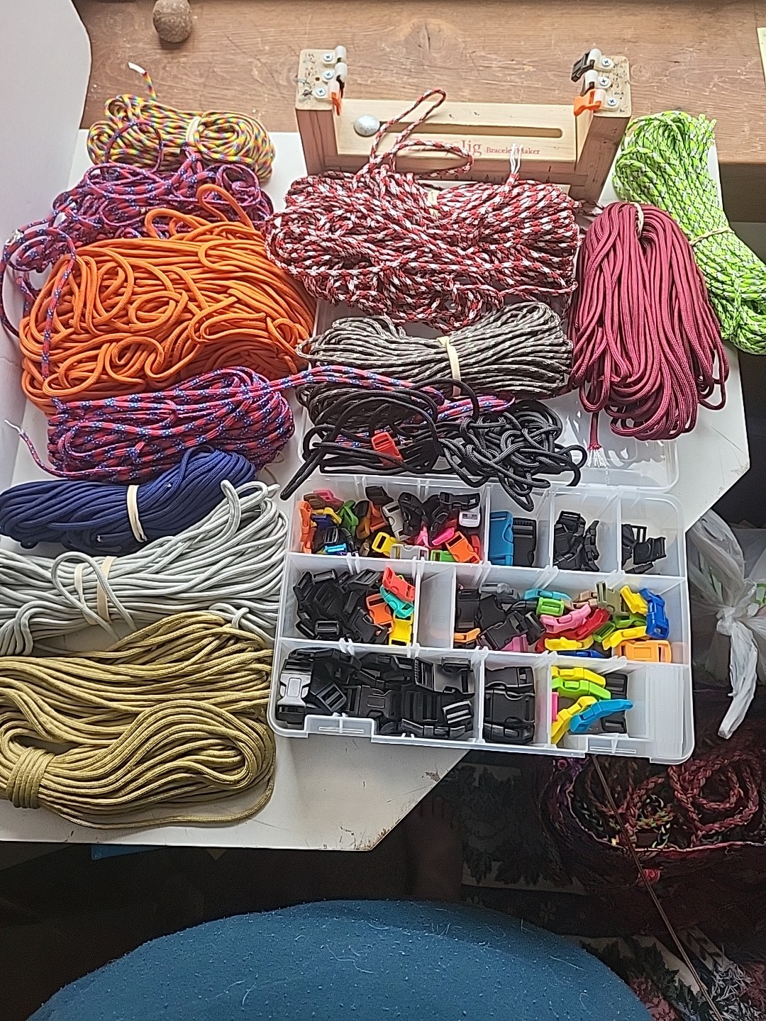 550 Paracord Kit W/ Jig parachute cord Various Colors Buckles Free Shipping